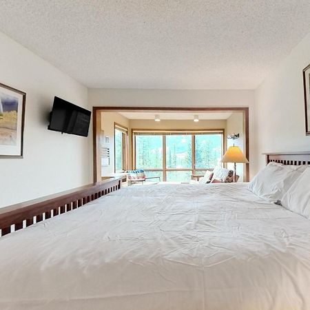 Skycrest Villa Big Sky Room photo