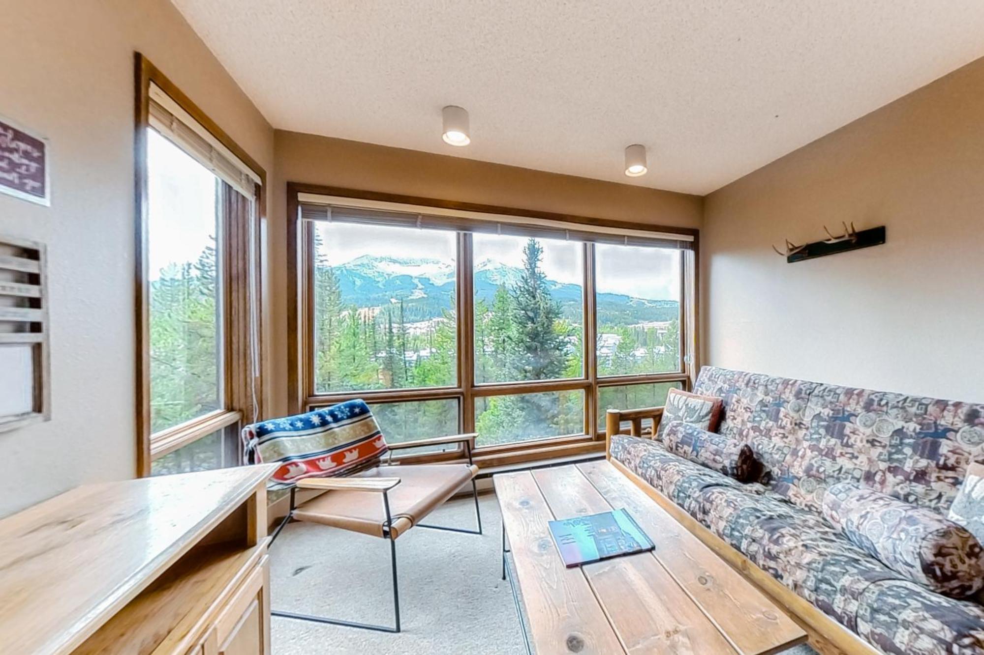 Skycrest Villa Big Sky Room photo