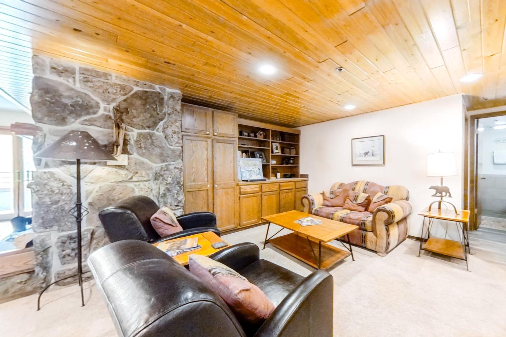 Skycrest Villa Big Sky Room photo